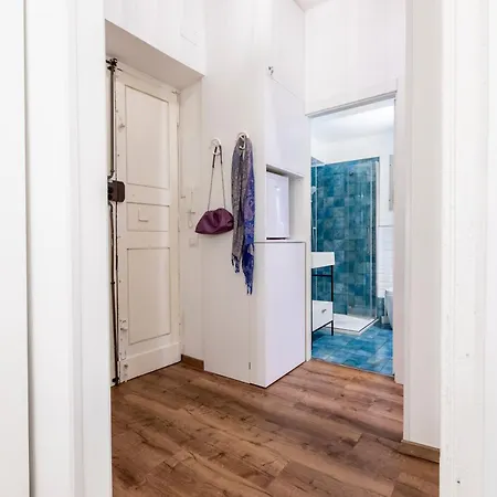 Casa Crispi By Hili Apartment