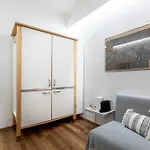 Casa Crispi By Hili Roma